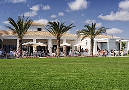 Las Colinas Golf & Country Club