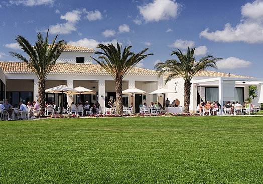 Las Colinas Golf & Country Club