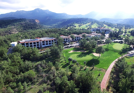 Korineum Golf & Beach Resort