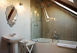 Roosenwijn Guest House