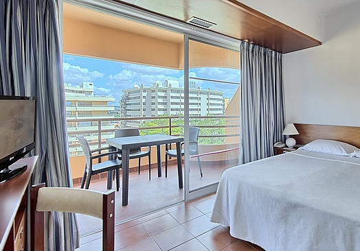 Dom Pedro Portobelo Apartment Hotel & Golf | Golf på Algarve