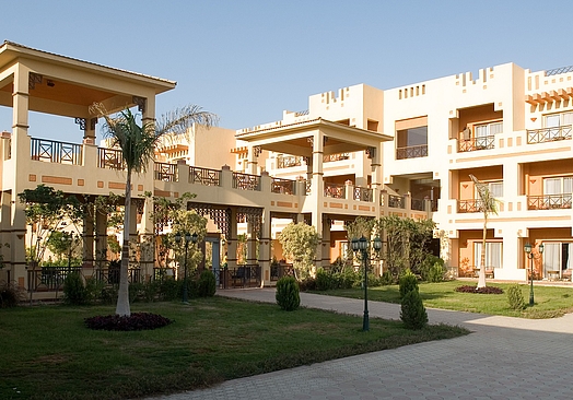 Swiss Inn Pyramids Golf