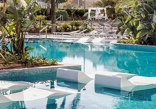 Aqua Hotel Silhouette & Spa