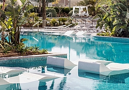 Aqua Hotel Silhouette & Spa