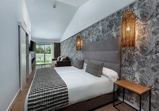 Kumara Serenoa by Lopesan Hotels