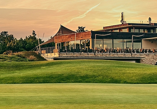Albatross Golf Resort