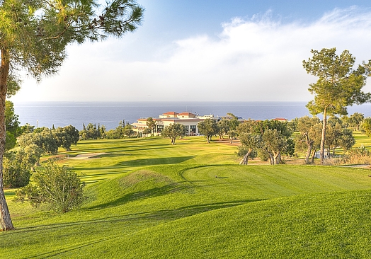 Korineum Golf & Beach Resort