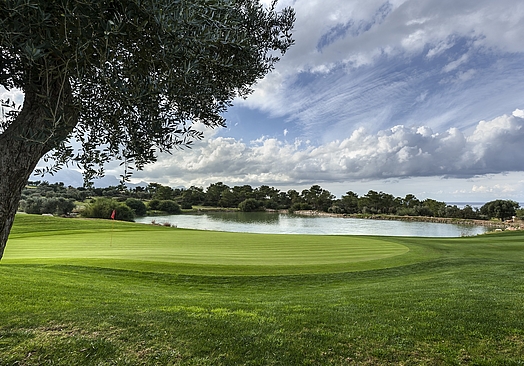 Korineum Golf & Beach Resort
