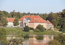 Skjoldenæsholm Slot