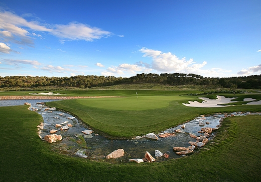 Las Colinas Golf & Country Club