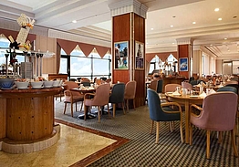 Hilton Pyramids Golf