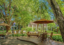 Woodlands Hotel & Resort