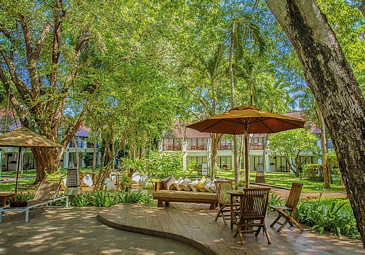 Woodlands Hotel & Resort