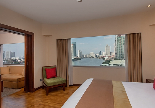 Ramada Plaza by Wyndham Bangkok Menam Riverside