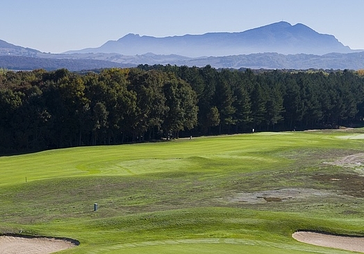 Izki Golf Club