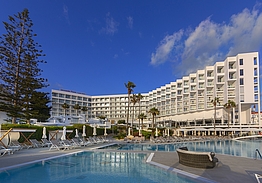 Leonardo Plaza Cypria Maris Beach Hotel & Spa