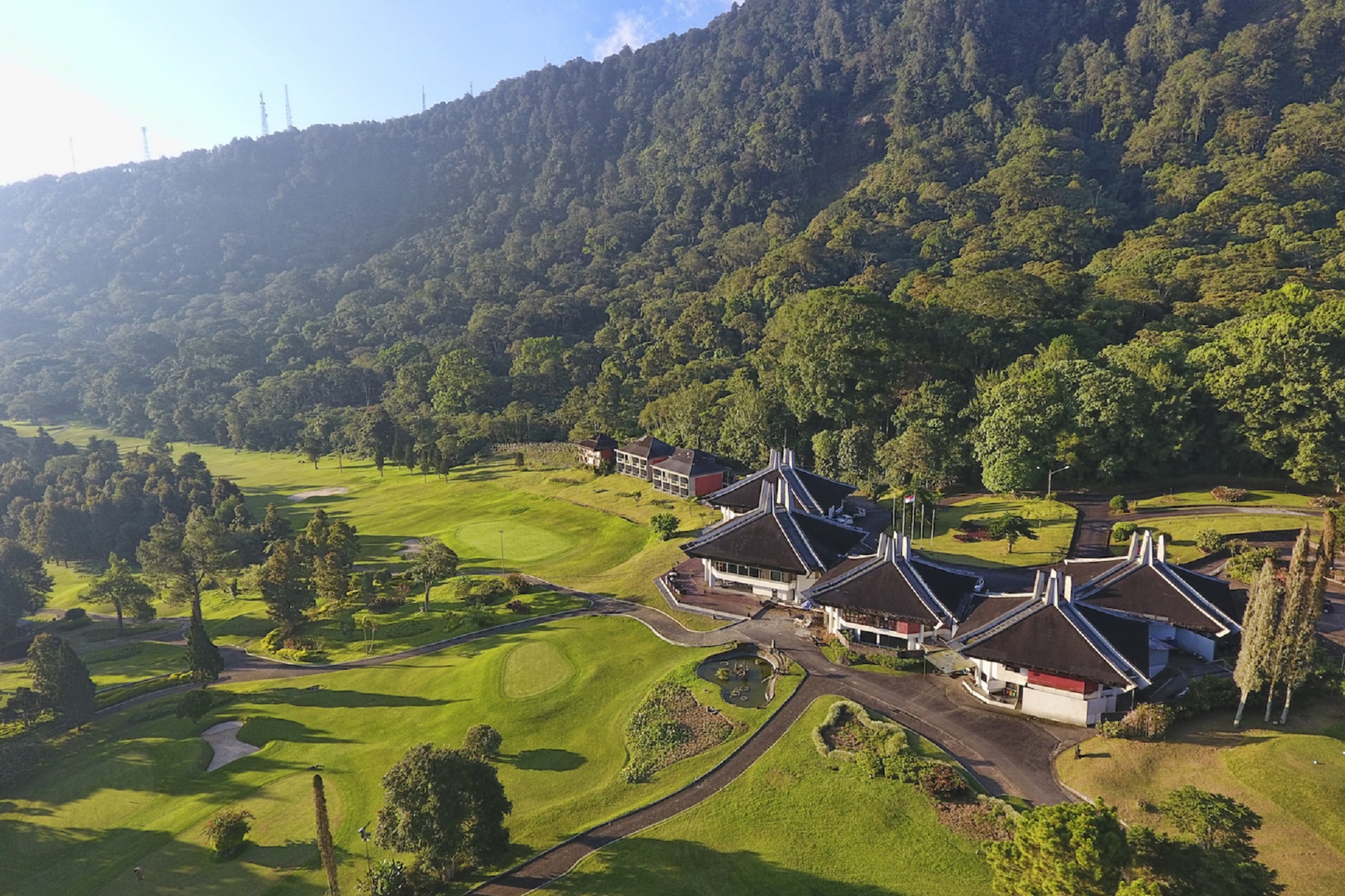 Courtyard by Marriott Nusa Dua Bali | Handara Golf & Country Resort