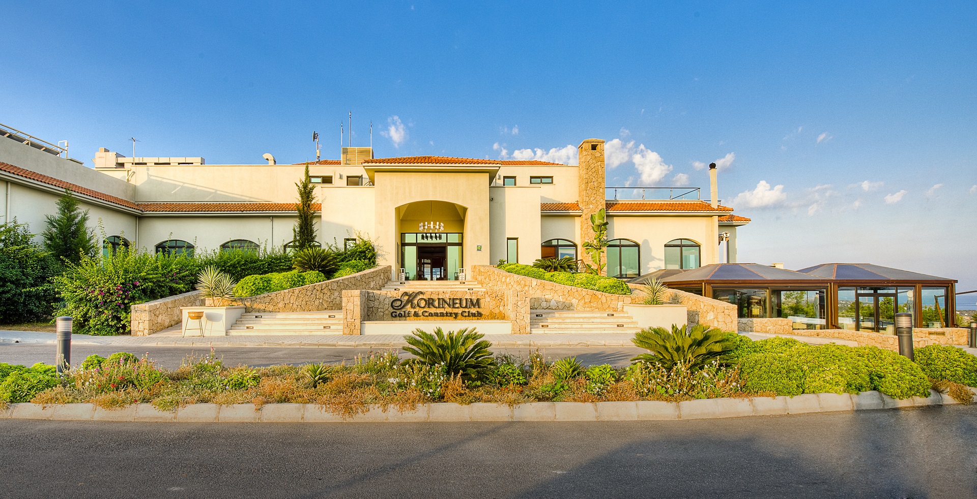Korineum Golf & Beach Resort
