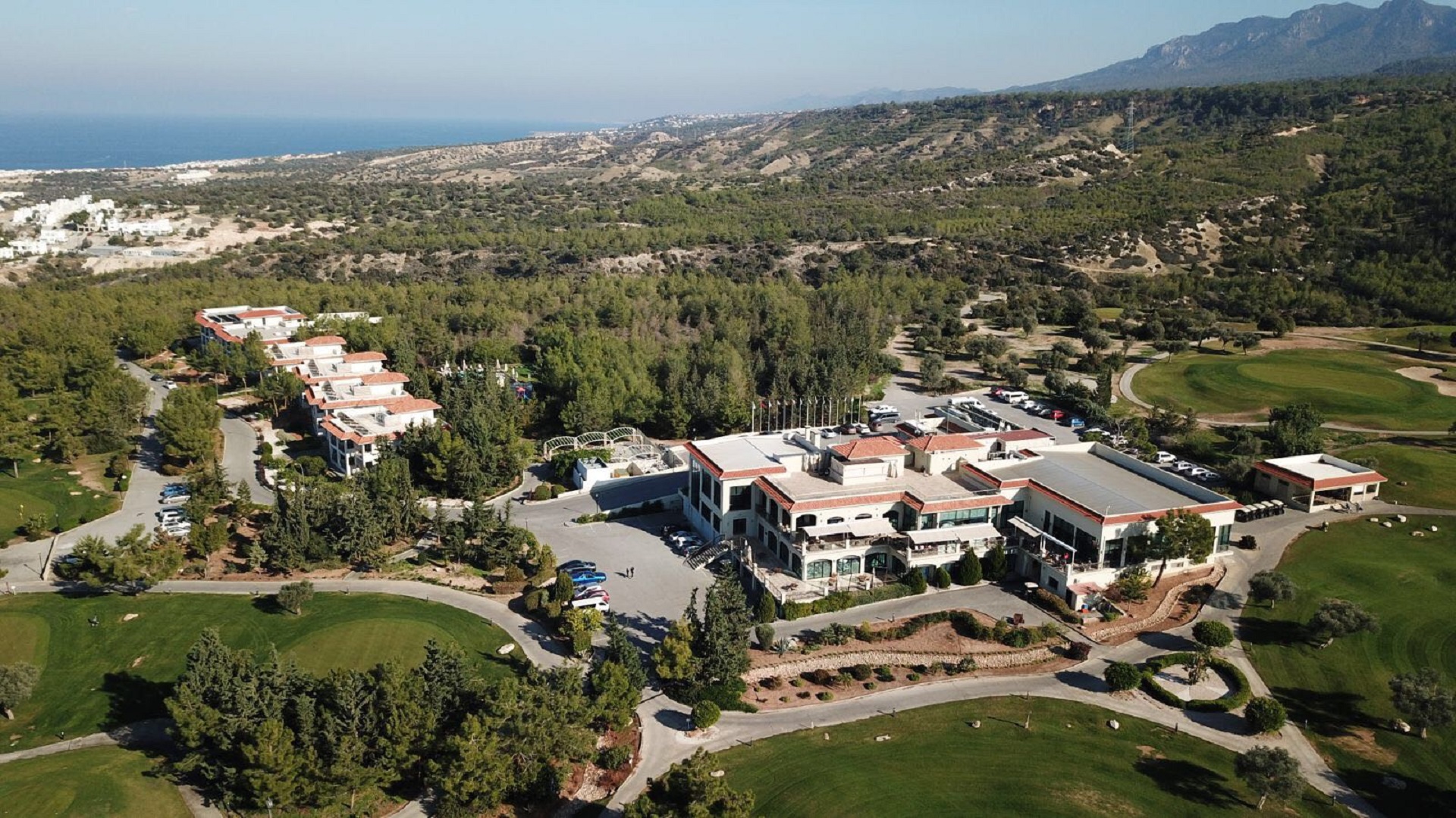 Korineum Golf & Beach Resort