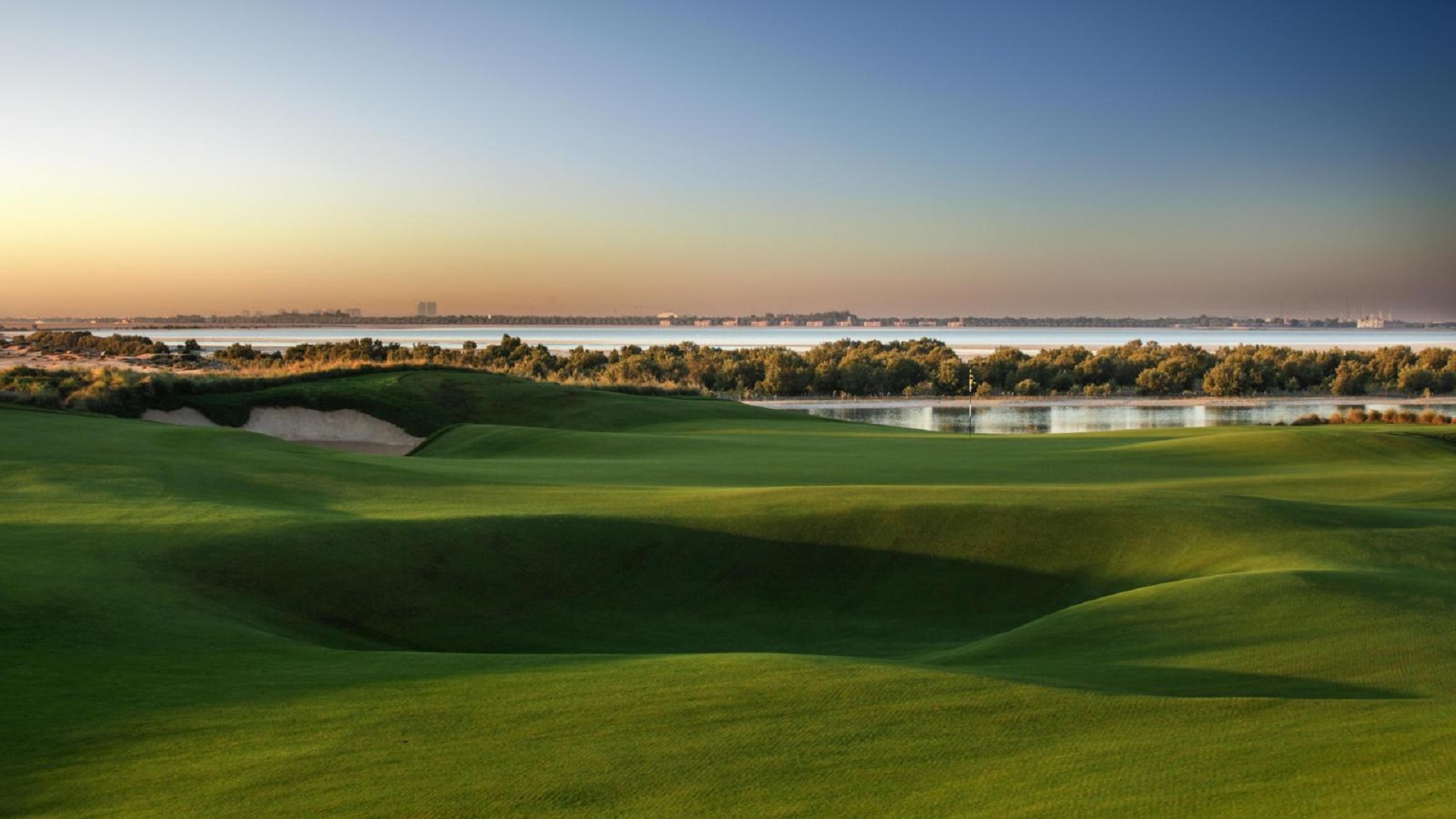 Yas Links Abu Dhabi | Golf i Abu Dhabi