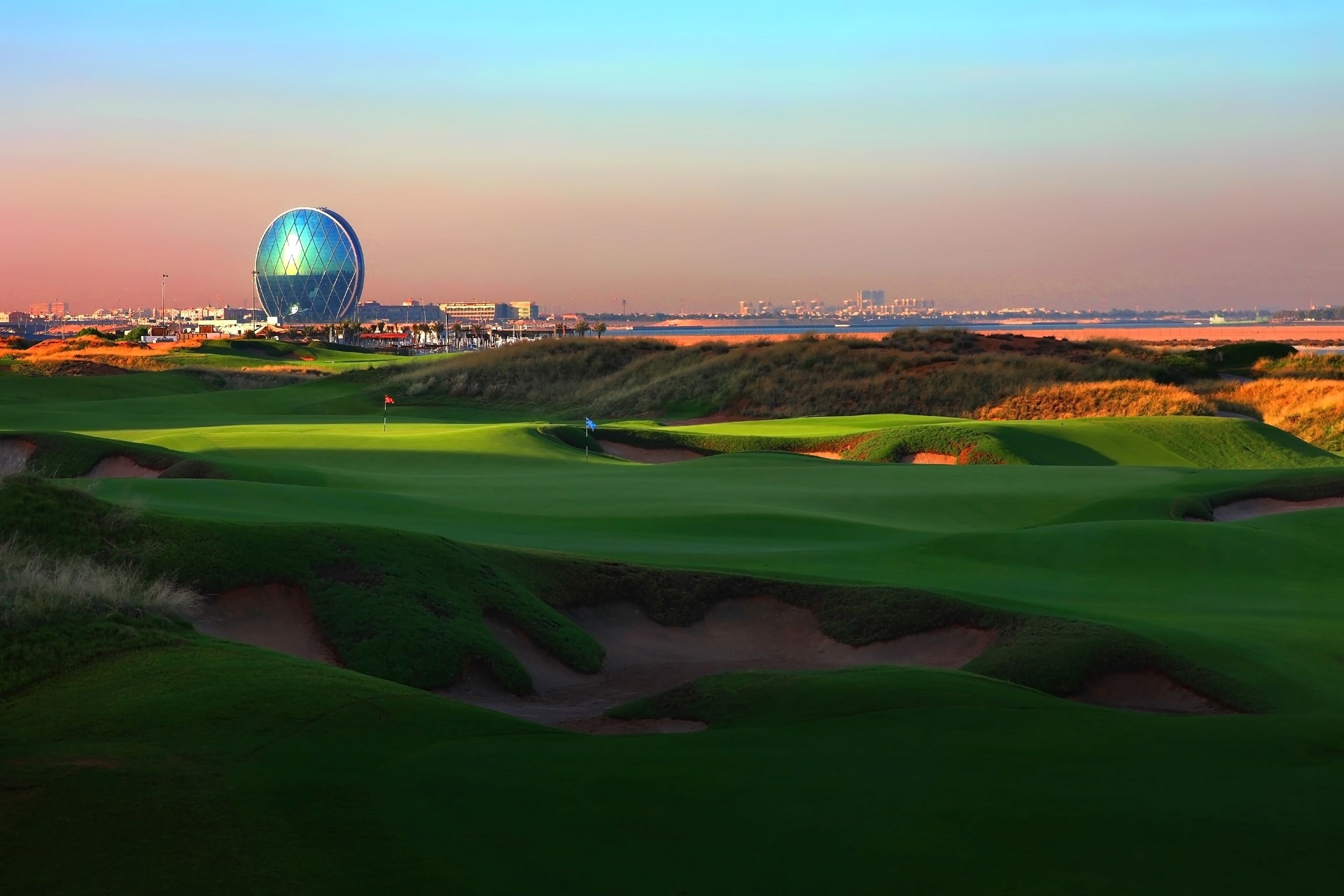 Yas Links Abu Dhabi | Golf i Abu Dhabi