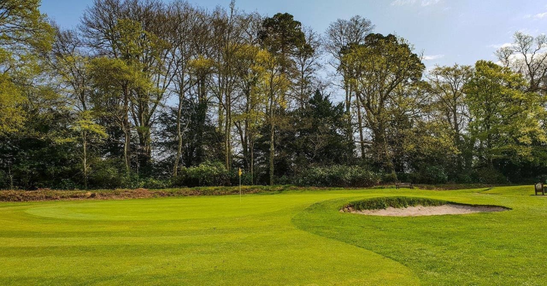 The Bell Inn and Bramshaw Golf Resort