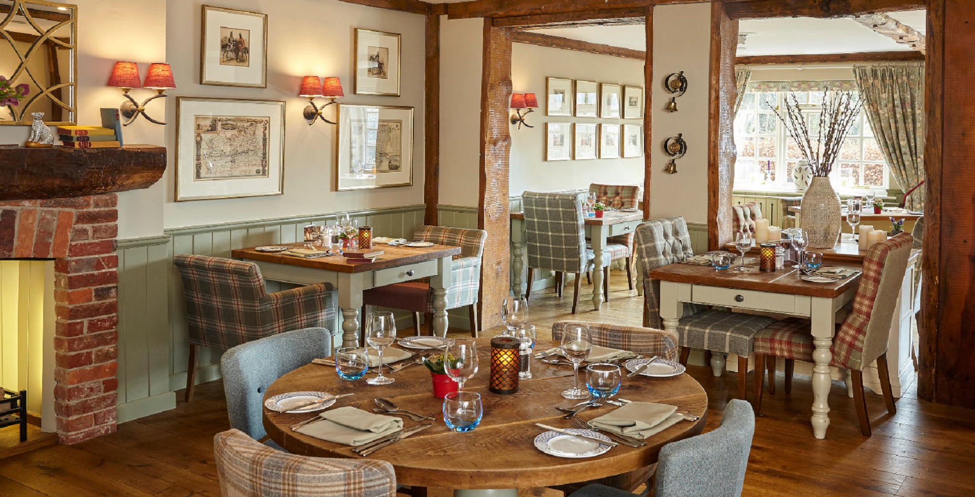 The Bell Inn and Bramshaw Golf Resort