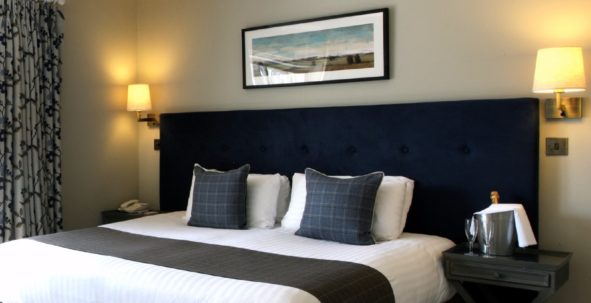 The Bell Inn and Bramshaw Golf Resort