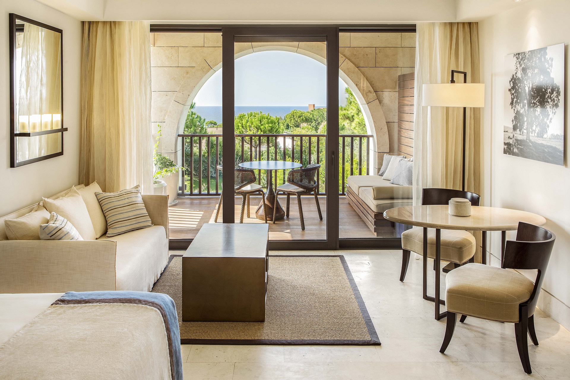 Costa Navarino