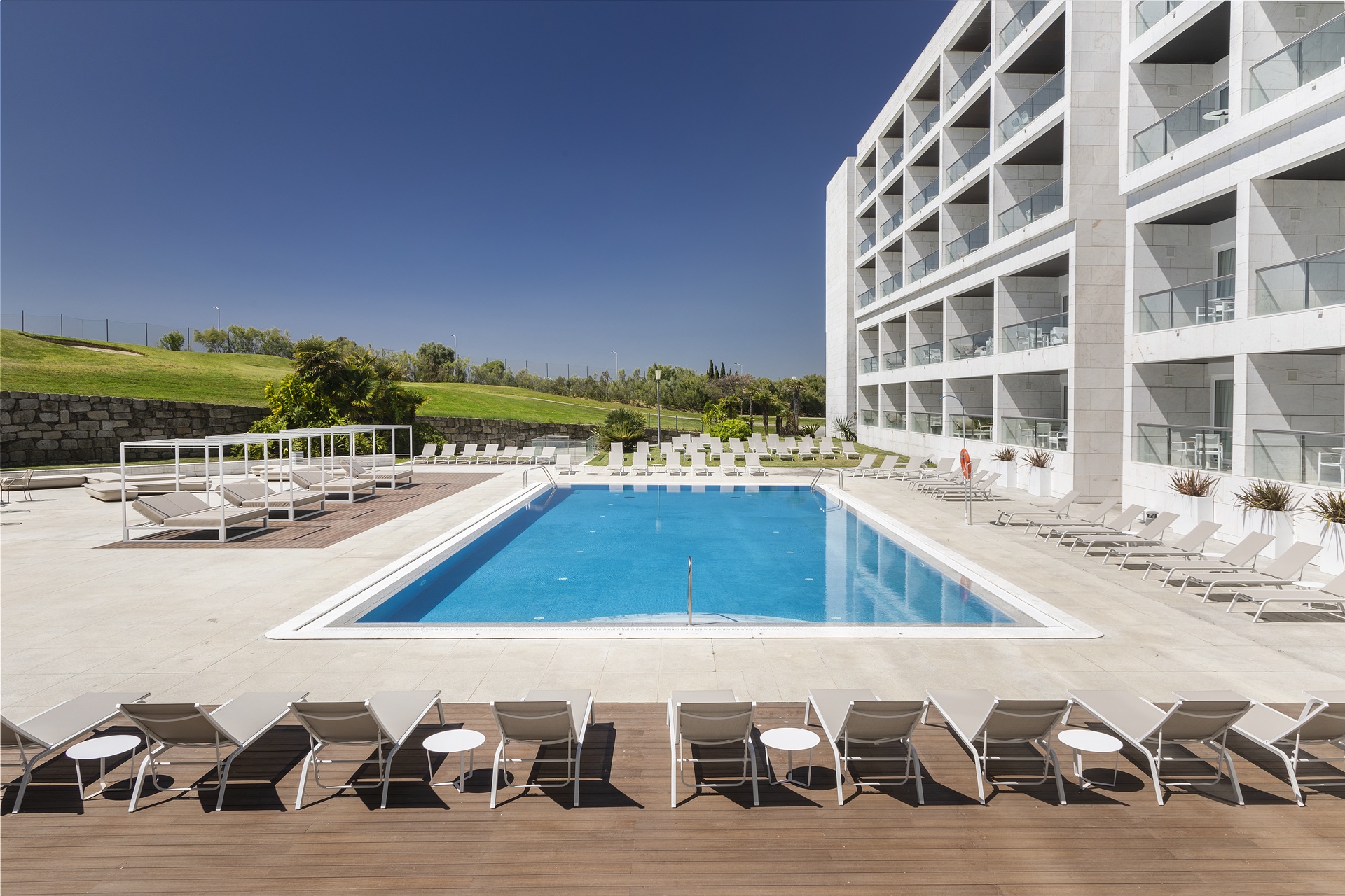 Crowne Plaza Caparica Lisbon