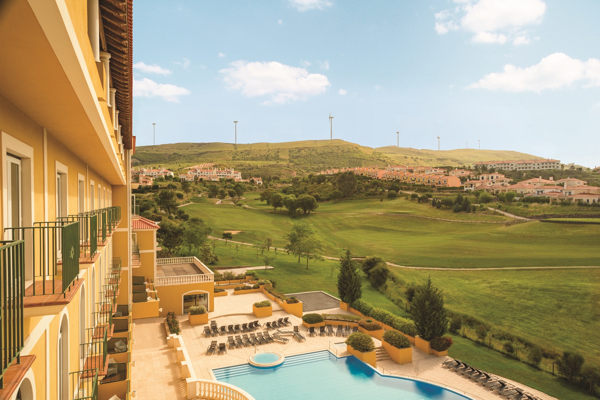 Dolce By Wyndham CampoReal Lisboa