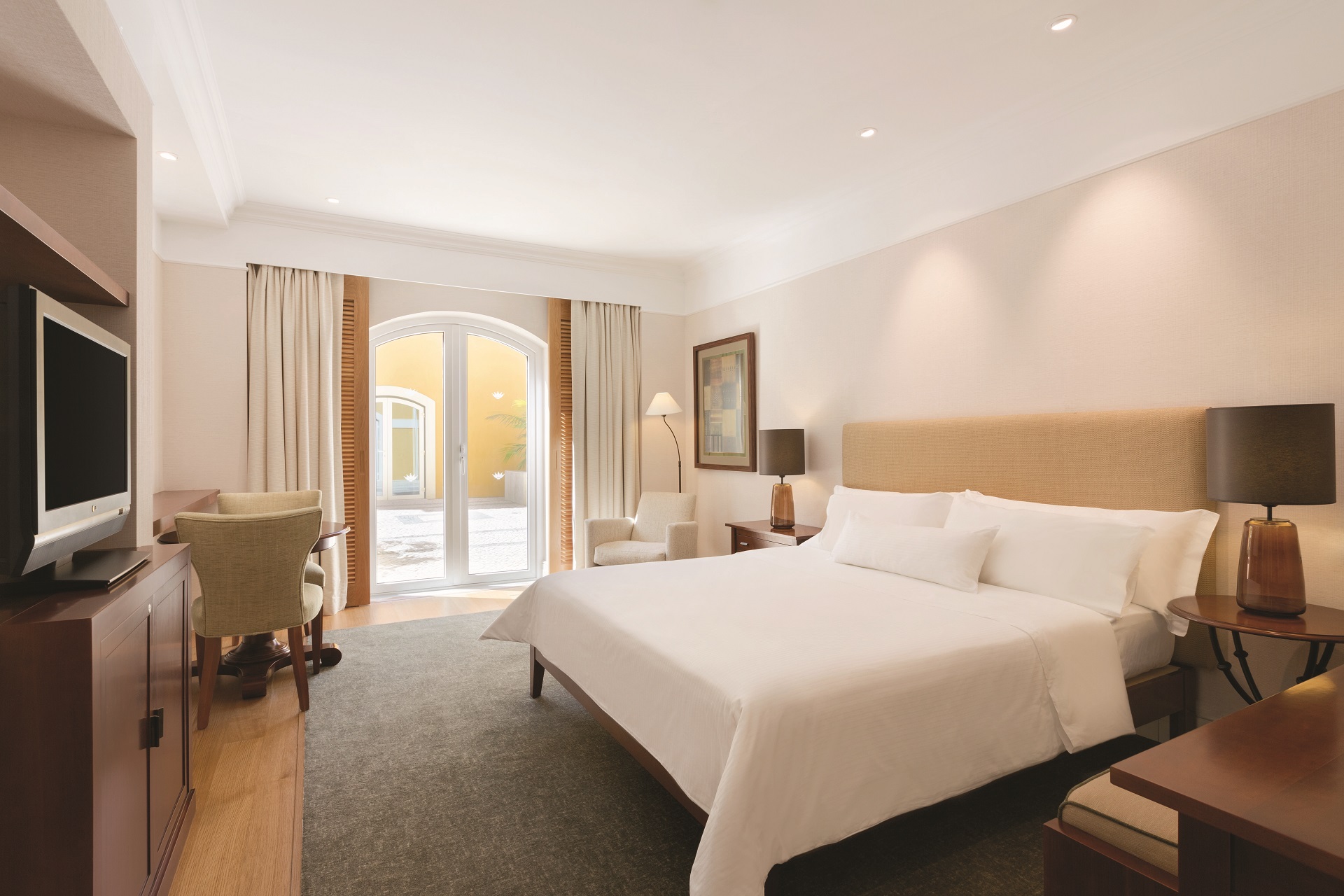 Dolce By Wyndham CampoReal Lisboa