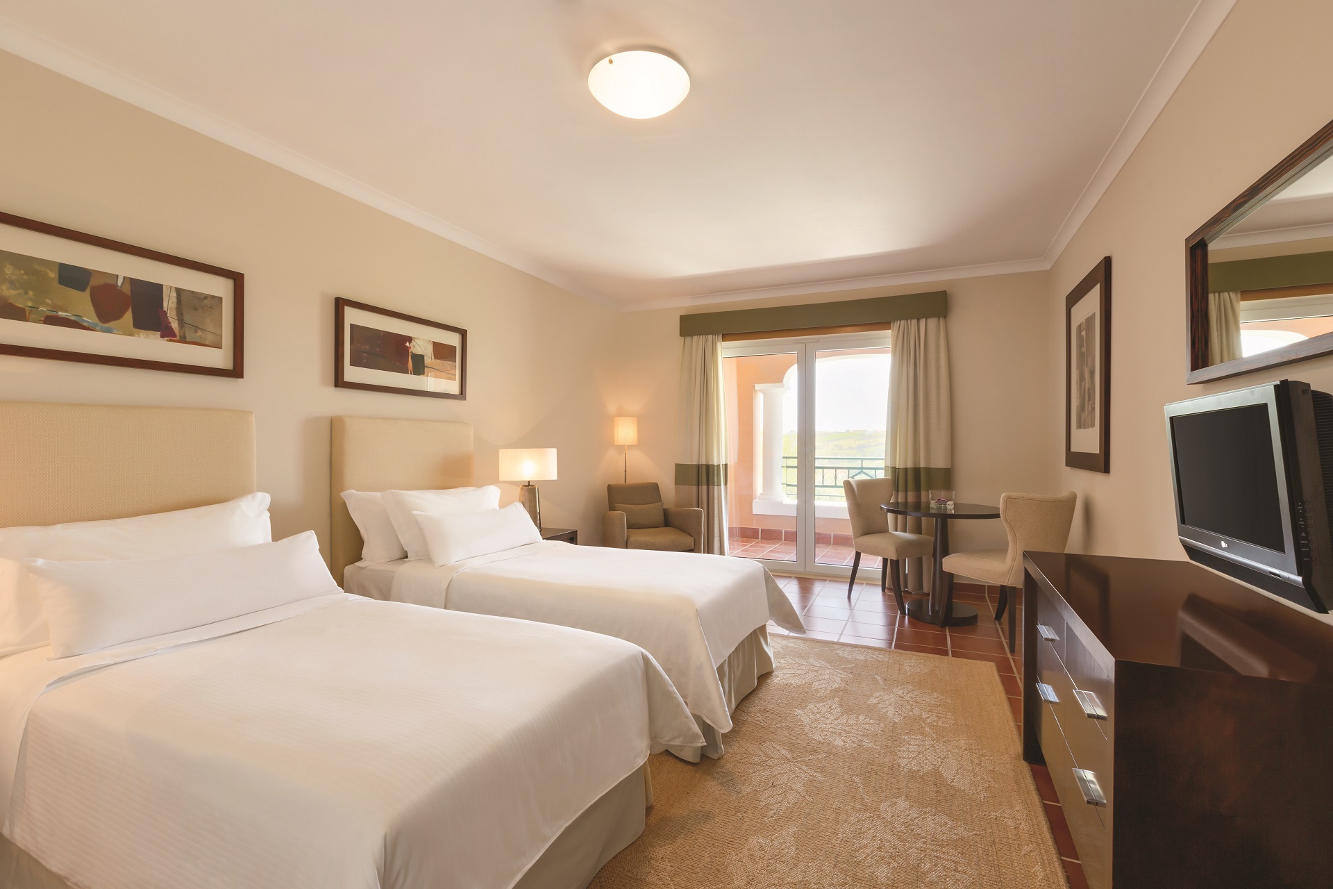 Dolce By Wyndham CampoReal Lisboa