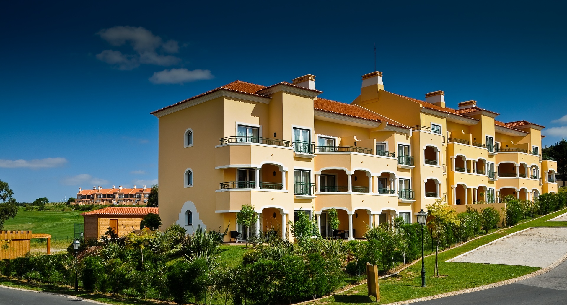 Dolce By Wyndham CampoReal Lisboa