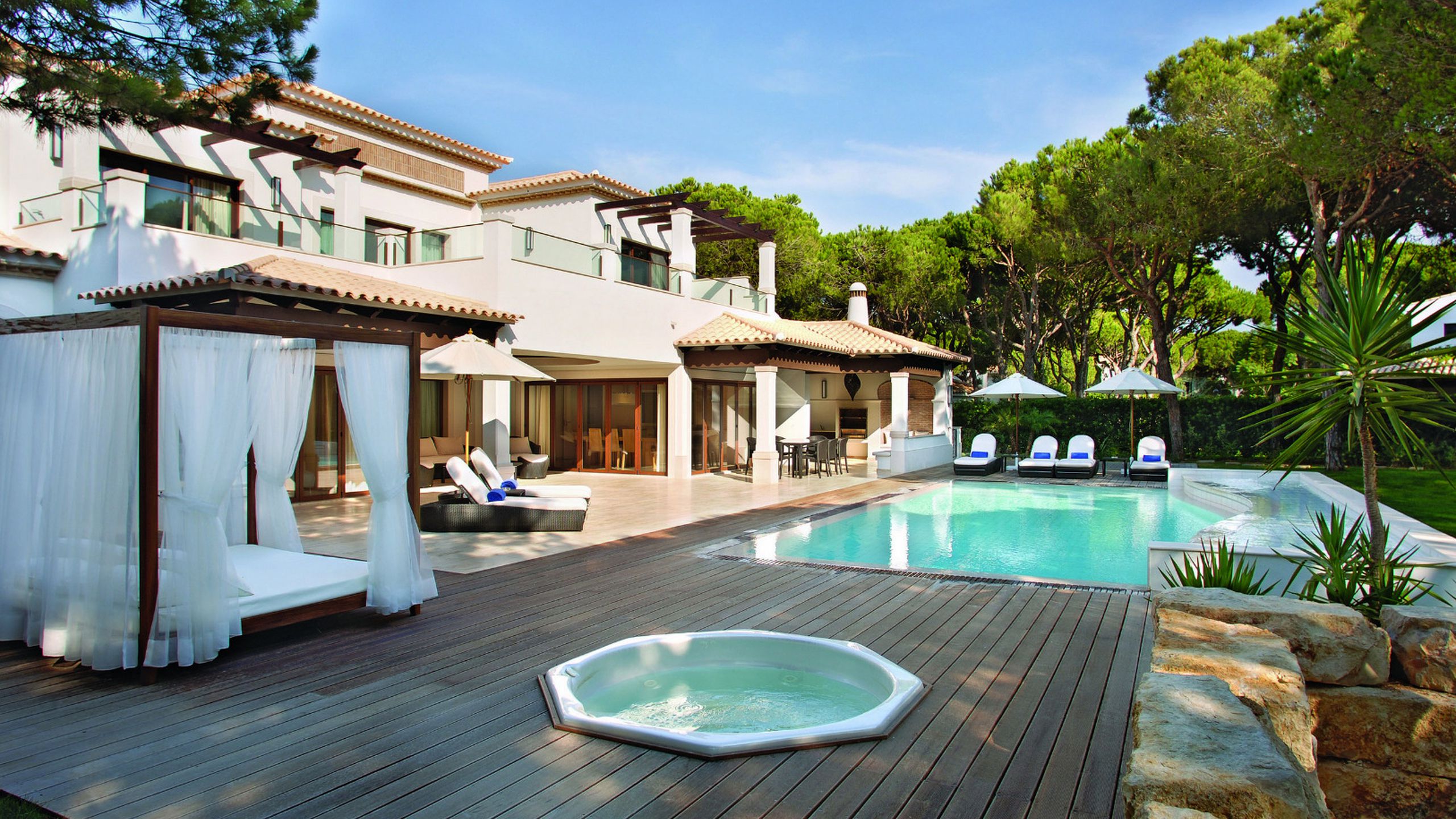 Pine Cliffs Villa