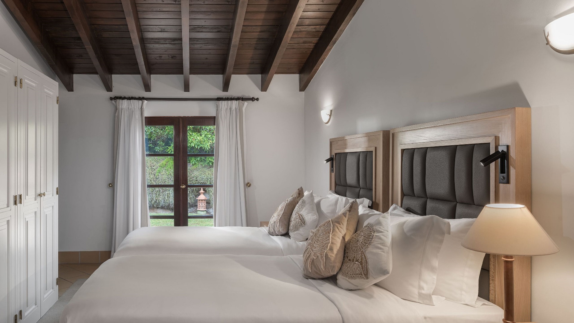 Pine Cliffs Villa