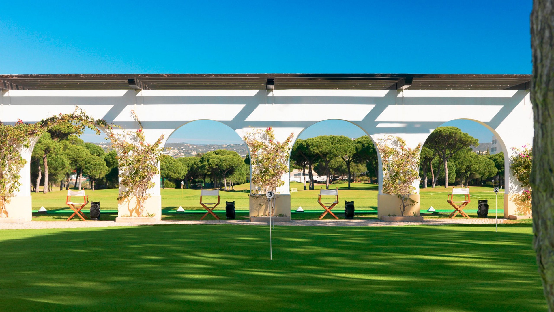 Pine Cliffs Resort