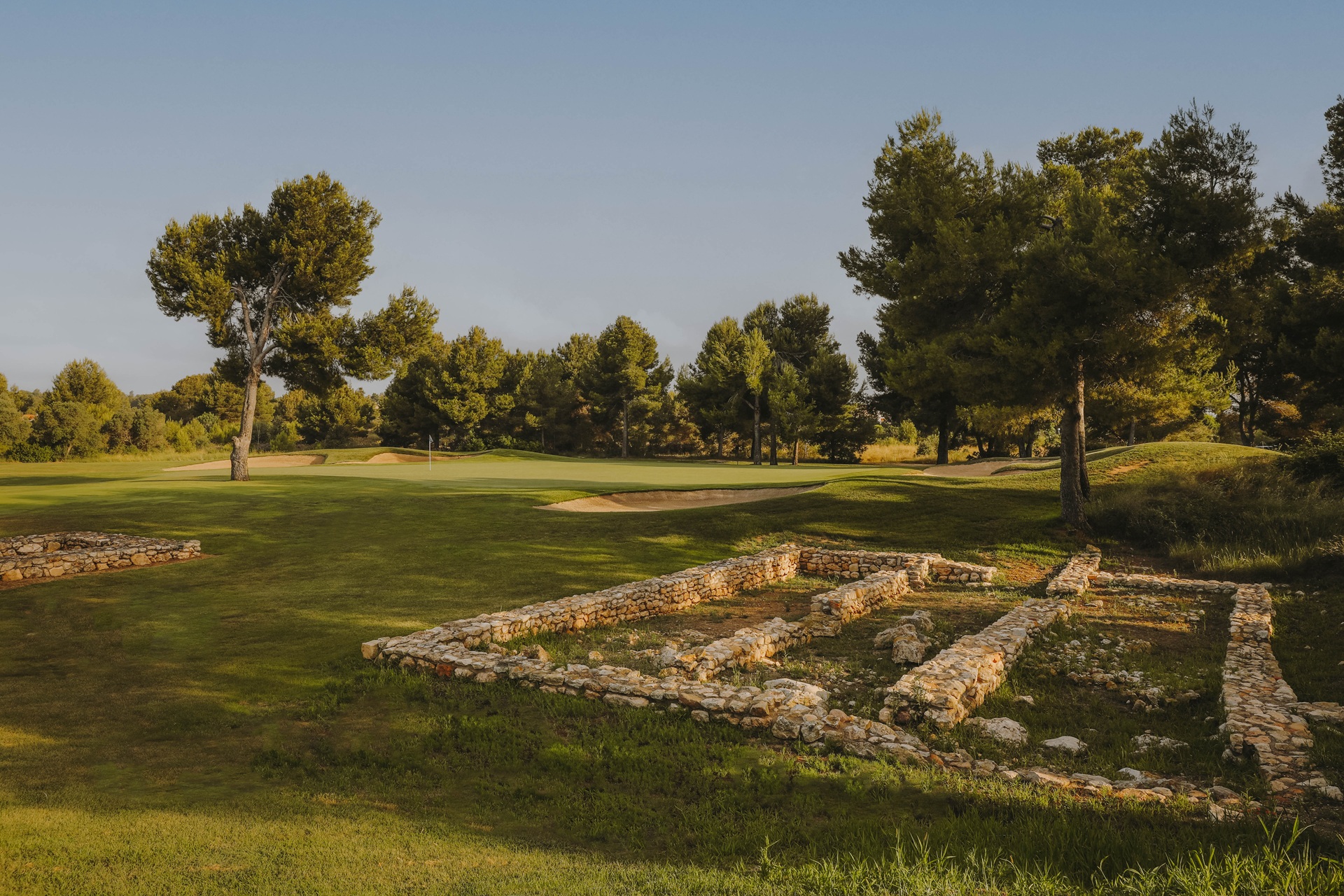 INFINITUM | Ruins Course