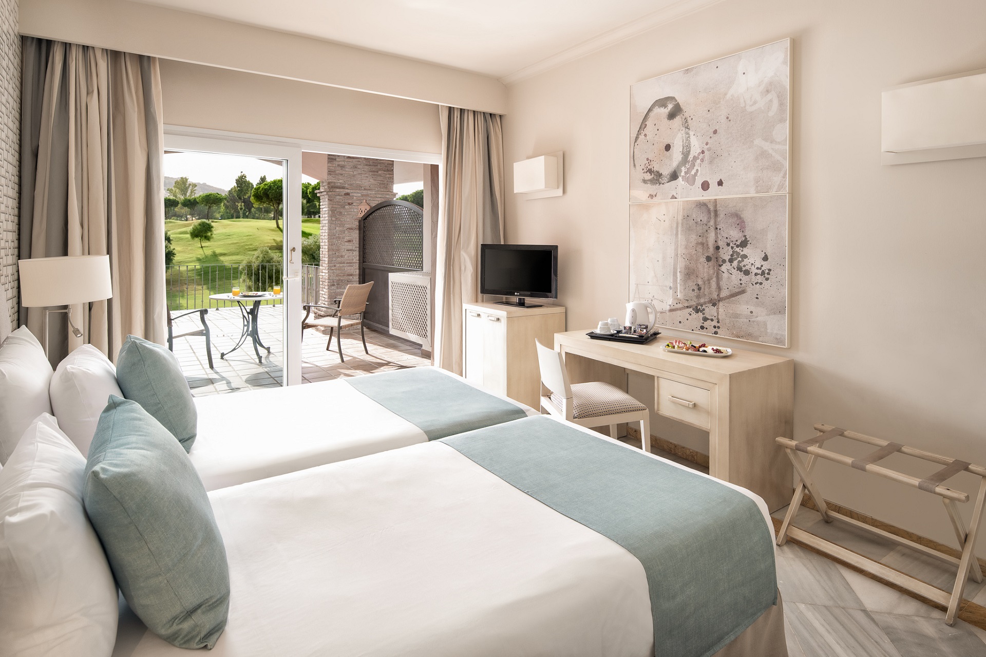 La Cala Golf Resort | Classic Room
