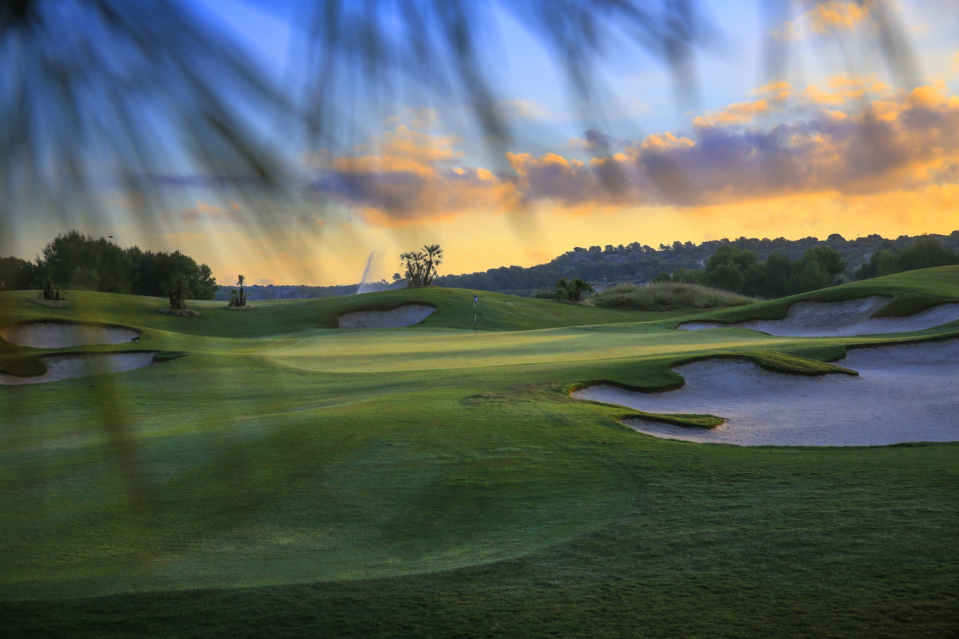 Las Colinas Golf & Country Club