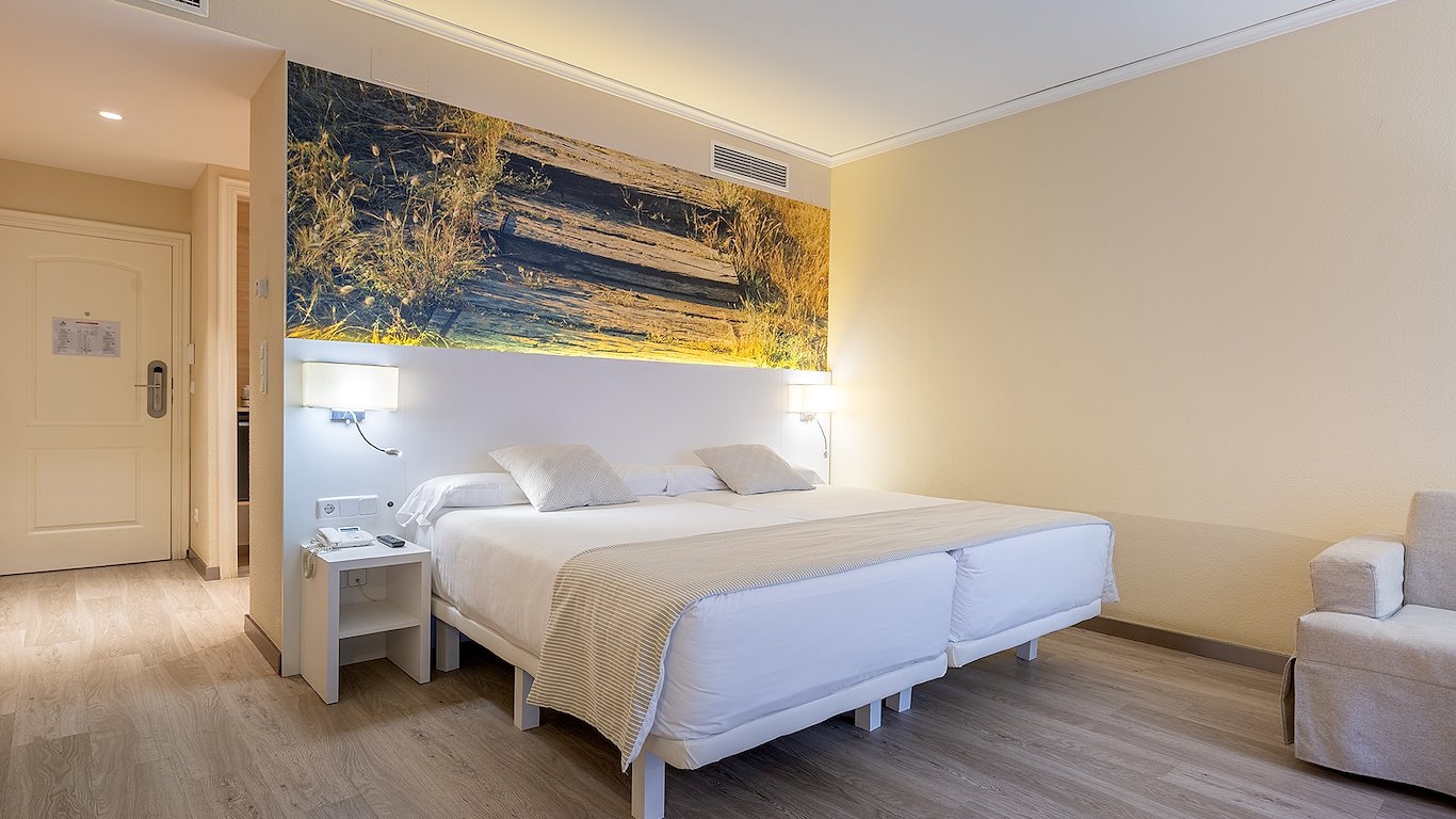 Oliva Nova Beach & Golf Resort