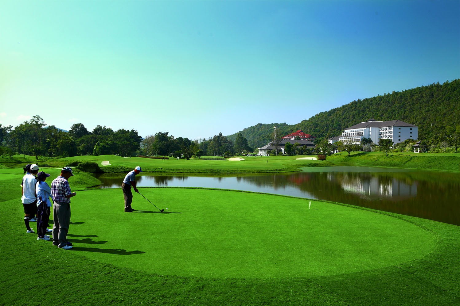 Alpine Golf Resort Chiang Mai