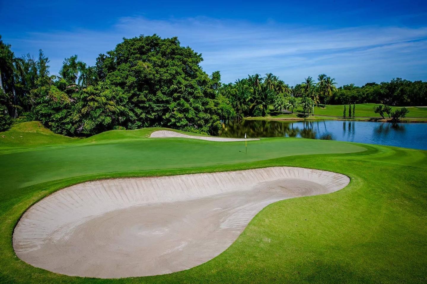 Alpine Golf & Sports Club