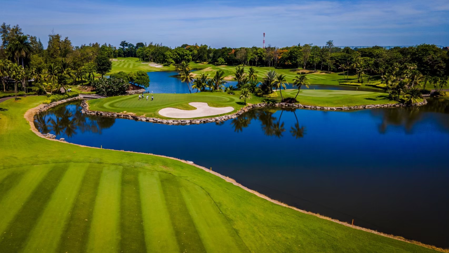 Alpine Golf & Sports Club