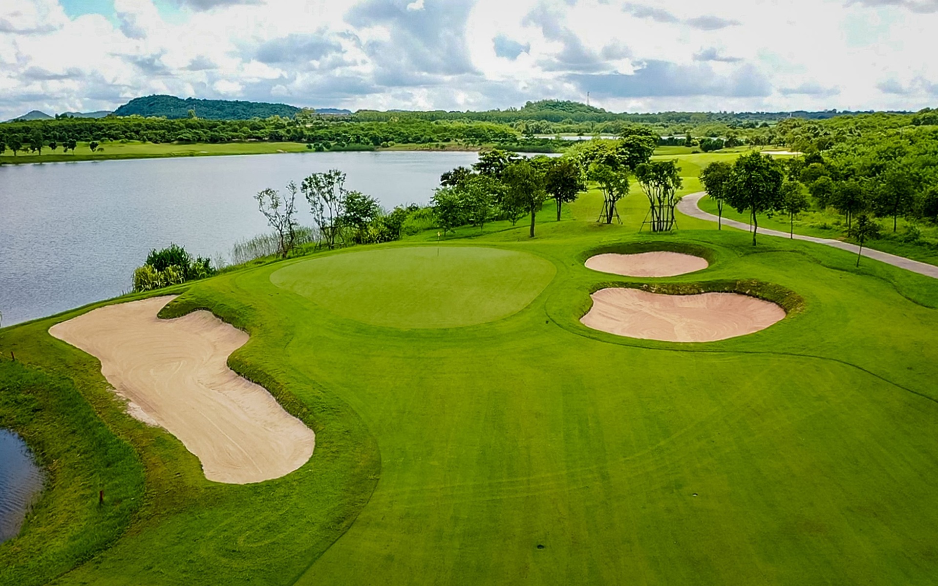 Siam Country Club | Waterside Course