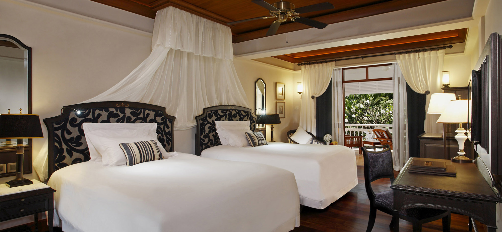 Centara Grand Beach Resort & Villas Hua Hin