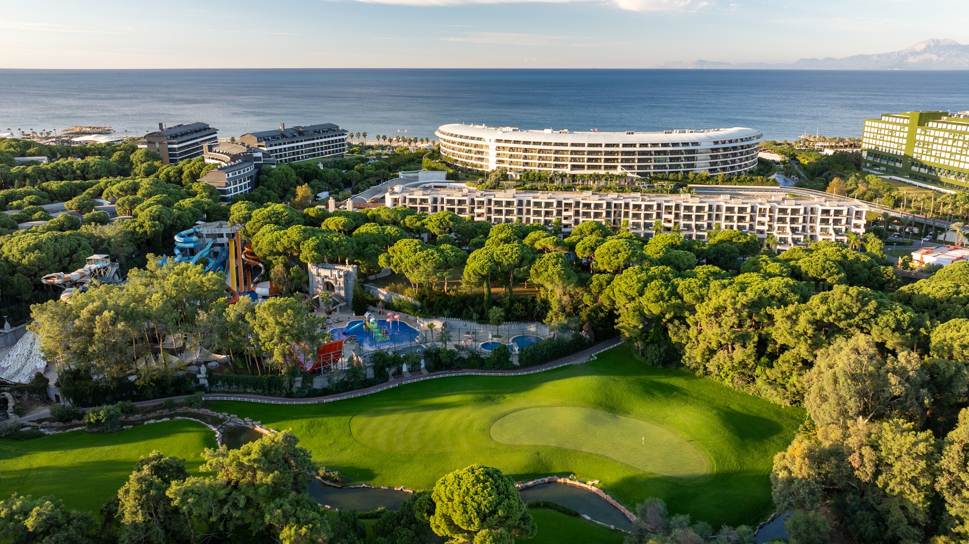 Montgomerie Maxx Royal Golf Club | Golf i Belek