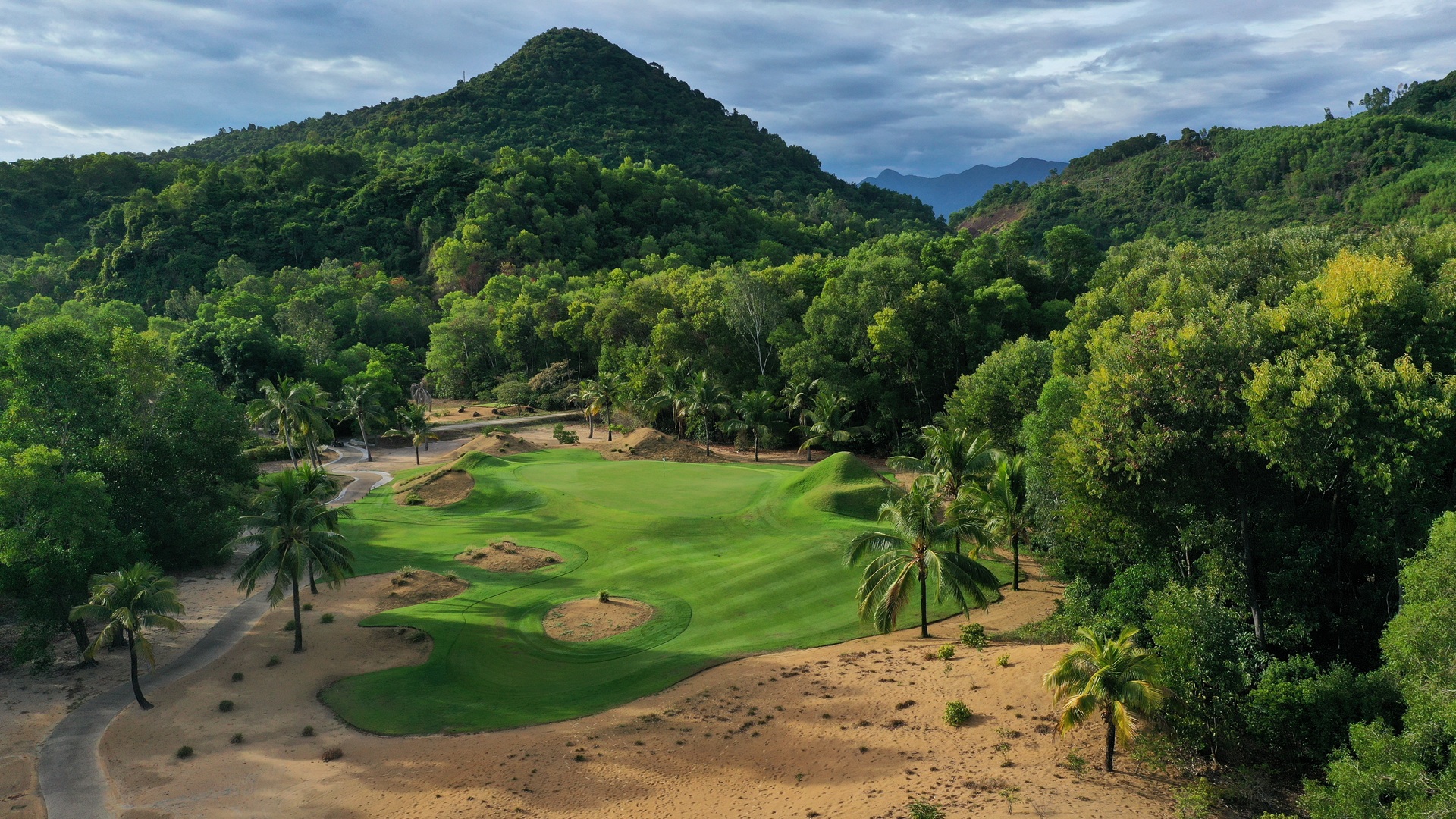 Laguna Golf Lang Co
