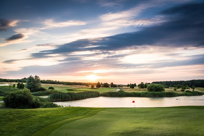 Moralsk Levere Til meditation Golf i Tyskland | Find golfbaner & golfophold i Tyskland - [Oversigt]